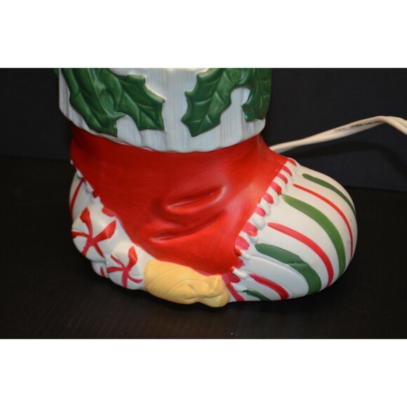 Vintage Christmas Around the World Stocking Teddy Bear Night Light Lamp Ceramic - Picture 5 of 12